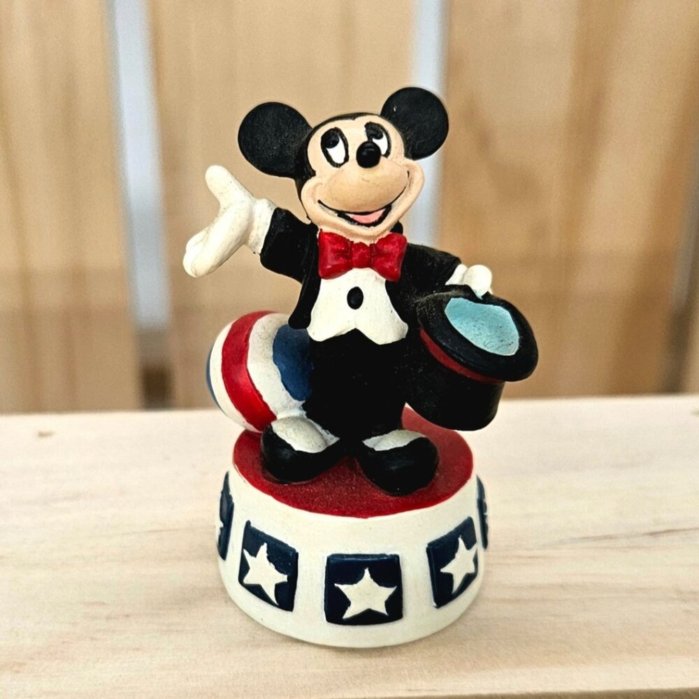 MIckey Mouse - Disney Magic Thimble Collection by Lenox